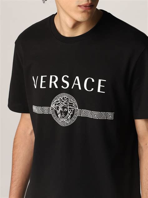 versace t-shirt herren medusa|men's versace t shirt sale.